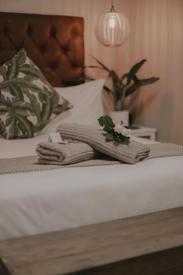 Villa Rose Guesthouse & Venue Bloemfontein Bagian luar foto