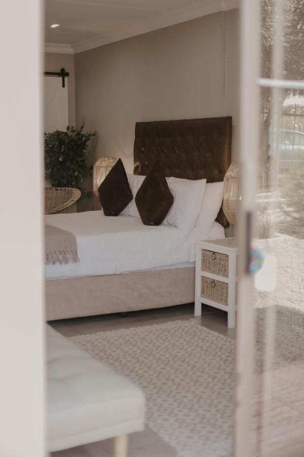 Villa Rose Guesthouse & Venue Bloemfontein Bagian luar foto