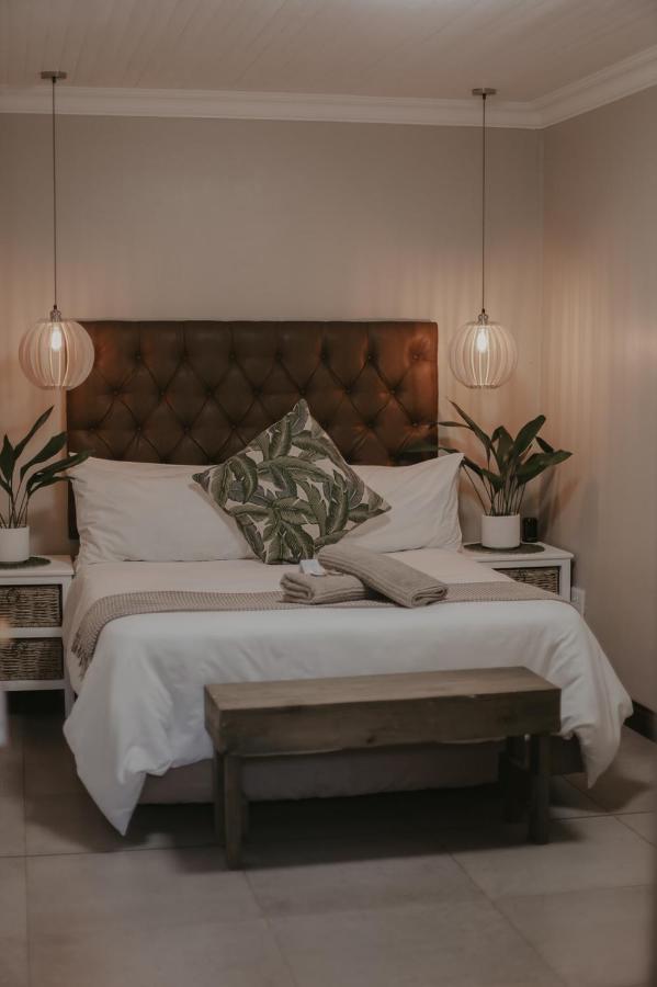 Villa Rose Guesthouse & Venue Bloemfontein Bagian luar foto